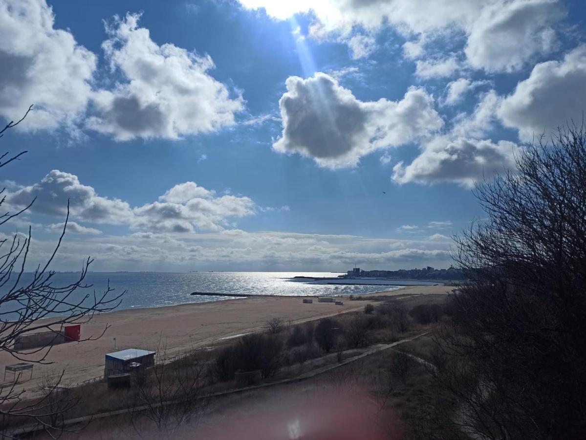 Apartament Mony- Mamaia Nord Lägenhet Năvodari Exteriör bild